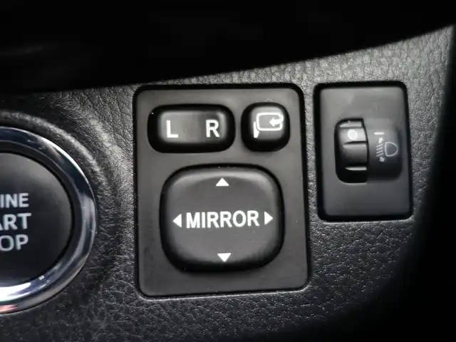 トヨタ ヴィッツ ジュエラ 山形県 2015(平27)年 8.2万km クールソーダメタリック 衝突軽減/ワンオーナー/カーオーディオ CD USB AUX AM/FM/オートライト/14インチアルミ/アイドリングストップ/電動格納ウィンカーミラー/純正フロアマット/スマートキー