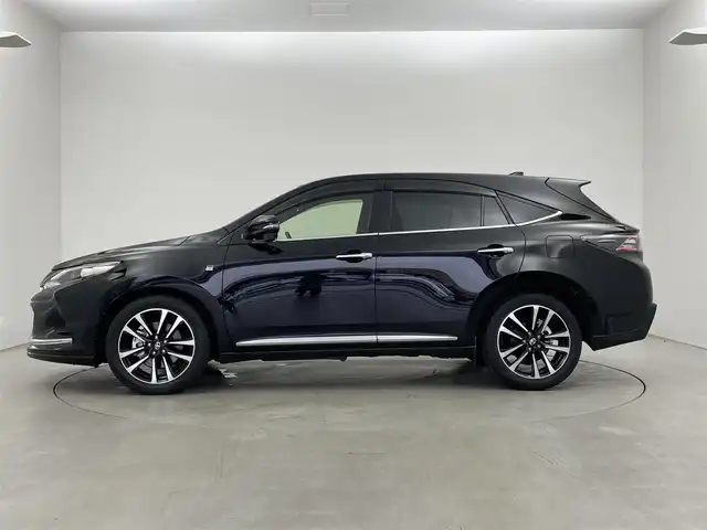 トヨタ ハリアー エレガンス GRスポーツ 埼玉県 2018(平30)年 4.6万km ブラック ＡＬＰＩＮＥ１０インチナビ　バックカメラ　セーフティセンス　レーダークルーズコントロール　ダウンサス　パワーシート　オートホールド　ハーフレザー　純正アルミ　スマートキー　ＬＥＤライト　地デジＴＶ