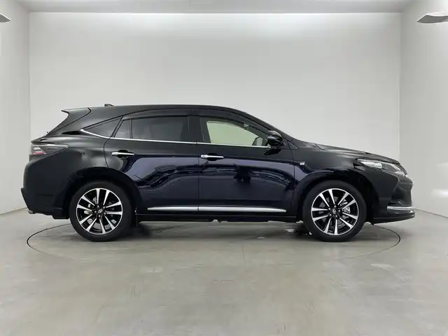 トヨタ ハリアー エレガンス GRスポーツ 埼玉県 2018(平30)年 4.6万km ブラック ＡＬＰＩＮＥ１０インチナビ　バックカメラ　セーフティセンス　レーダークルーズコントロール　ダウンサス　パワーシート　オートホールド　ハーフレザー　純正アルミ　スマートキー　ＬＥＤライト　地デジＴＶ