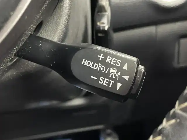 トヨタ ハリアー エレガンス GRスポーツ 埼玉県 2018(平30)年 4.6万km ブラック ＡＬＰＩＮＥ１０インチナビ　バックカメラ　セーフティセンス　レーダークルーズコントロール　ダウンサス　パワーシート　オートホールド　ハーフレザー　純正アルミ　スマートキー　ＬＥＤライト　地デジＴＶ
