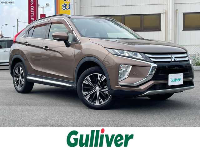 三菱 エクリプス クロス G 群馬県 2018(平30)年 2.1万km ブロンズメタリック 安全装備/・衝突軽減ブレーキ/・横滑り防止/・レーンキープアシスト/・クリアランスソナー/・クルーズコントロール/・オートライト/・オートマチックハイビーム/ディーラーナビ/・AM/FM/Bluetooth/・CD/DVD/MSV/・フルセグTV/USB/ヘッドアップディスプレイ/ETC/電動パーキング/オートホールド/パドルシフト/LEDヘッドライト/フォグランプ/純正フロアマット/ドアバイザー/プッシュスタート/スマートキー