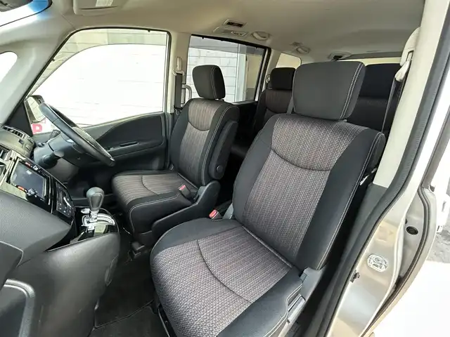 日産 セレナ HWS S HV Vセレ +Sefty 群馬県 2015(平27)年 5.5万km ブリリアントシルバー 純正SDナビ/CD・DVD・SD・USB/Bluetooth・フルセグTV/バックカメラ/ビルトインETC/両側パワースライドドア/クルーズコントロール/横滑り防止装置/レーンキープアシスト/衝突軽減ブレーキ/アイドリングストップ/純正アルミホイール/純正フロアマット/スマートキー×2