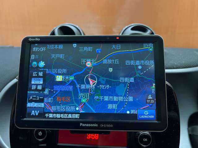 スマート ＭＣＣ スマート フォーフォー ターボ 千葉県 2017(平29)年 3.2万km 白 ガラスルーフ　/レザーシート　/クルーズコントロール　/ナビ　/パドルシフト　/シートヒーター　/ブラック塗装16インチAW　/衝突警告システム　/障害物センサー　/ETC　/アイドリングストップ　/禁煙車