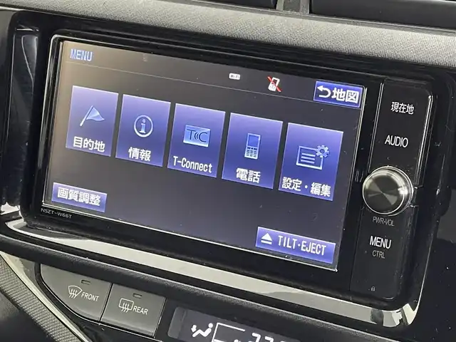 トヨタ アクア X－URBAN 群馬県 2016(平28)年 6.7万km シルバーM 禁煙車　純正７型ナビ　フルセグ　Bluetooth　バックカメラ　衝突軽減システム　車線逸脱警報　オートマチックハイビーム　オートライト　ETC　横滑り防止装置　ECOモード　EVモード　フォグ