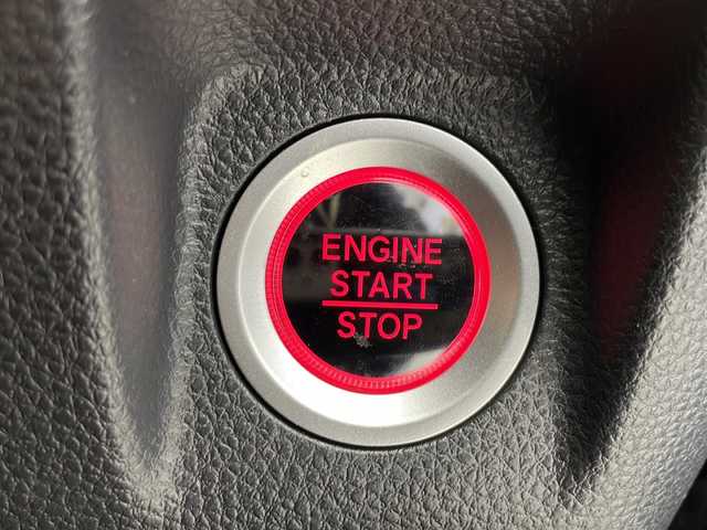 ホンダ Ｎ ＷＧＮ カスタム L 千葉県 2022(令4)年 2万km クリスタルブラックパール 衝突軽減ブレーキ/レーンキープアシスト　/レーダークルーズコントロール　/コーナーセンサー後/ＬＥＤヘッドライト　/オートライトハイビーム　/純正ＳＤナビ　/　DVD/CD/BT/FM/AM/フルセグTV/バックカメラ/社外前後ドライブレコーダー　/純正ビルトインＥＴＣ　/純正アルミホイール/純正フロアマット/ドアバイザー/電動パーキングブレーキ/ブレーキホールド/スマートキー