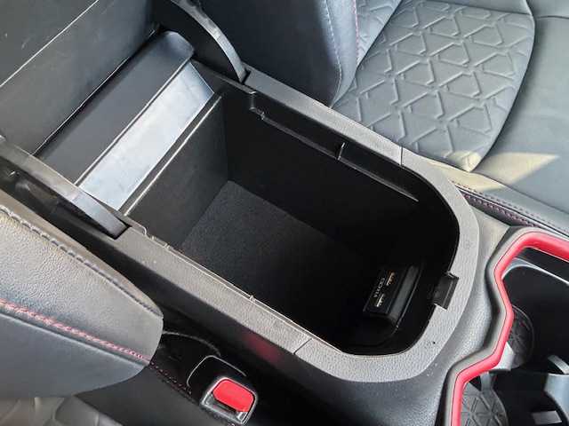 トヨタ ＲＡＶ４ アドベンチャー オフロードPKG 青森県 2020(令2)年 4.3万km グレーメタリック スペアキー/フロントTRDエアロ/TRDフォグライト/TRDラゲッジマット/ルーフレール/純正トノカバー/ブラインドスポッドモニター/Bluetooth接続/オートマチックハイビーム/レーンアシスト/横滑り防止装置/プッシュスタート/100V電源/スタッドレスタイヤ/ETC/スマートキー/取扱説明書/保証書/ナビ取扱説明書