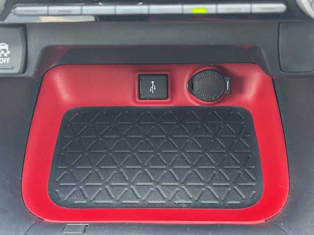 トヨタ ＲＡＶ４ アドベンチャー オフロードPKG 青森県 2020(令2)年 4.3万km グレーメタリック スペアキー/フロントTRDエアロ/TRDフォグライト/TRDラゲッジマット/ルーフレール/純正トノカバー/ブラインドスポッドモニター/Bluetooth接続/オートマチックハイビーム/レーンアシスト/横滑り防止装置/プッシュスタート/100V電源/スタッドレスタイヤ/ETC/スマートキー/取扱説明書/保証書/ナビ取扱説明書