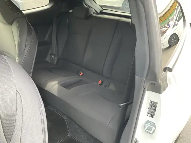 トヨタ ＧＲヤリス RZ 静岡県 2021(令3)年 5.1万km プラチナホワイトパールマイカ 純正ディスプレイオーディオナビ/　AM FM Bluetooth USB AppleCarPlay AndroidAuto/ビルトインETC/LEDオートヘッドランプ/GRロゴ入りレッドブレーキキャリパー/4WDターボ/革巻きステアリング/ステアリングスイッチ/スマートキー＆プッシュスタート/アイドリングストップ/GRエアロ/6速MT/フルセグTV/純正18インチアルミホイール