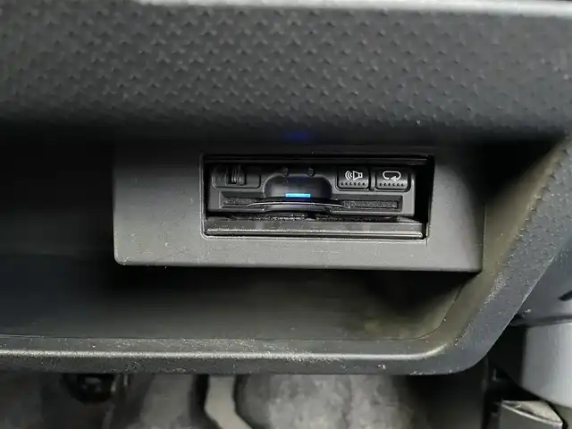 スズキ ハスラー G 島根県 2018(平30)年 6.6万km サマーブルーM 登録時走行距離65491km/取扱説明書/保証書/社外SDナビ/フルセグテレビ/バックカメラ/前方ドライブレコーダー/プッシュスタート/前席シートヒーター/オートライト/衝突軽減ブレーキ/レーンキープアシススト/ETC