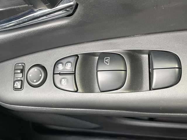 日産 セレナ ハイウェイスター V 山口県 2019(令1)年 2.7万km ブリリアントホワイトパール 2トーン エマージェンシーブレーキ/セーフティーパックB/社外ディスプレイオーディオ/CD/DVD/SD/iPod/BT/ETC/バックカメラ/全周囲カメラ/レーダークルーズコントロール/パーキングアシスト/プロパイロット/ハンズフリー両側オートスライドドア/前後ドライブレコ―ダー/前後コーナーセンサー/ドアバイザー/純正フロアマット/電動格納ミラー