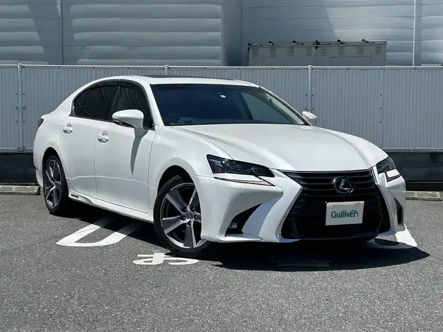 レクサス ＩＳ 300h Fスポーツ 群馬県 2022(令4)年 4.4万km ホワイトパールクリスタルシャイン ワンオーナー/バックカメラ/ビルトインETC2.0/ハーフレザーシート/シートメモリー/パワーシート(D＋N席)/シートヒーター(D＋N席)/クルーズコントロール(追従走行有)/純正アルミホイール/フルセグテレビ/LEDヘッドライト/純正ナビ/CD.DVD再生