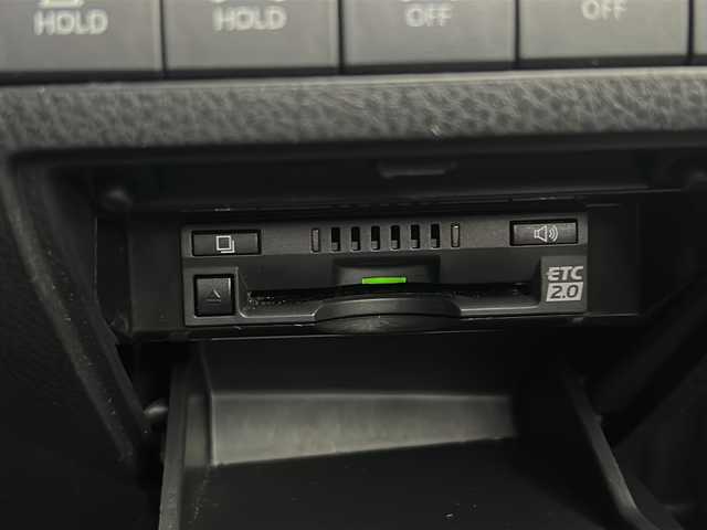 トヨタ カムリ WS 福島県 2019(平31)年 6.5万km アティチュードブラックマイカ /禁煙車/／純正ナビ/／衝突軽減/／レーダクルーズ/／ＥＴＣ/／フルセグ/／ハーフレザーシート/／前席パワーシート/／パドルシフト/／オートマチックハイビーム/／オートライト/／オートエアコン/／純正１８インチアルミ