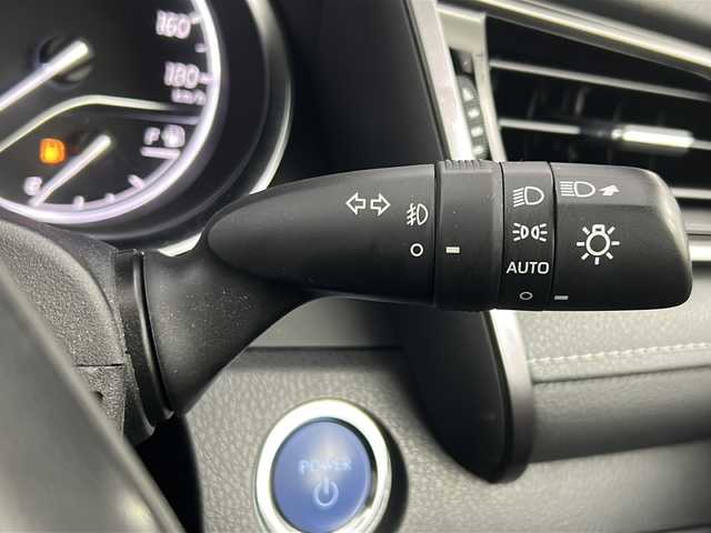 トヨタ カムリ WS 福島県 2019(平31)年 6.5万km アティチュードブラックマイカ /禁煙車/／純正ナビ/／衝突軽減/／レーダクルーズ/／ＥＴＣ/／フルセグ/／ハーフレザーシート/／前席パワーシート/／パドルシフト/／オートマチックハイビーム/／オートライト/／オートエアコン/／純正１８インチアルミ