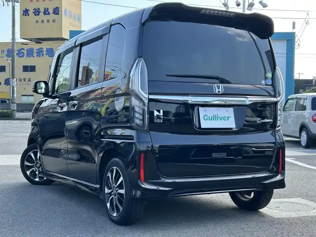 ホンダ Ｎ ＢＯＸ カスタム G L ホンダセンシング 愛媛県 2020(令2)年 5.9万km クリスタルブラックパール 登録時走行距離：58914km/ディーラーOP純正ナビ/CD/DVD/BT/フルセグTV/ETC/バックカメラ/追従クルコン/レーンキープアシスト/衝突軽減システム/横滑り防止装置/片側パワスラ/LEDヘッドライト/オートライト/フォグランプ/エンジンスタートボタン/スマートキー/純正アルミホイール/AAC/コーナーセンサー