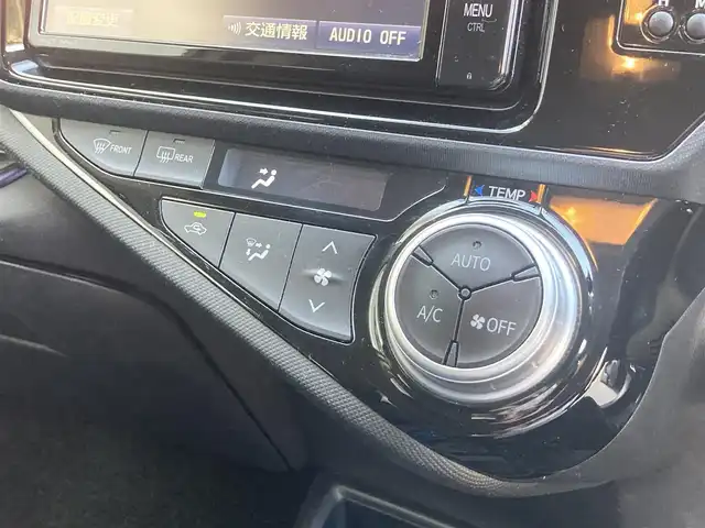 トヨタ アクア S 長崎県 2017(平29)年 5.8万km グレーメタリック モデリスタエアロ/ディーラーOP・SDナビ【NSZT-W66T】/Bluetooth接続/DVD再生/フルセグTV)/ビルトインETC/バックカメラ/オートヘッドライト/ISOFIX/電動格納ウィンカーミラー/ヘッドライトレベライザー