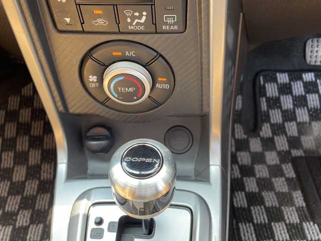 ダイハツ コペン ローブ 鹿児島県 2014(平26)年 12.9万km 黒 ALPINEメモリーナビ/Bluetooth/HDMI/USB端子/ETC/ドライブレコーダー/シートヒーター/オープンカー/エコアイドリンクストップ/プッシュスタート/横滑り防止装置/オートエアコン/パワーウィンドウ/純正AW