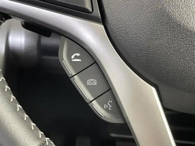 スズキ クロスビー HYBRID MZ 埼玉県 2023(令5)年 0.6万km メロウディープレッドパール 純正ナビ　全方位モニター　ビルトインＥＴＣ２．０　セーフティサポート　アダプティブクルーズコントロール　シートヒーター　純正アルミホイール　スマートキー　オートライト　ＬＥＤヘッドライト　地デジＴＶ