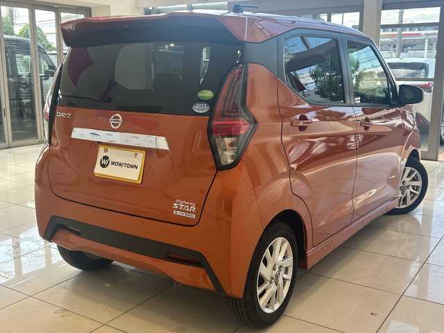 日産 デイズ HWS X プロパイロットED 埼玉県 2021(令3)年 1.8万km プレミアムサンシャインオレンジ エマージェンシーブレーキ /プロパイロット /純正9インチメモリナビ /　　CD/DVD/BT/フルセグ/アラウンドビューモニター /LEDオートライト /純正14インチアルミホイール /電子パーキング /ステアリングスイッチ /ETC2.0