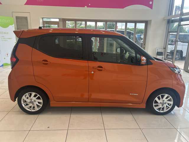 日産 デイズ HWS X プロパイロットED 埼玉県 2021(令3)年 1.8万km プレミアムサンシャインオレンジ エマージェンシーブレーキ /プロパイロット /純正9インチメモリナビ /　　CD/DVD/BT/フルセグ/アラウンドビューモニター /LEDオートライト /純正14インチアルミホイール /電子パーキング /ステアリングスイッチ /ETC2.0