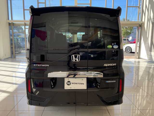 ホンダ ステップワゴン スパーダ ハイブリッド G EX ホンダセンシング 埼玉県 2018(平30)年 4.7万km プレミアムスパークルブラックパール ホンダセンシング /純正10インチメモリナビ/　　CD/DVD/BT/フルセグ  /全方位モニター /両側パワースライドドア /レーダークルーズコントロール /LEDオートライト /ハーフレザーシート /シートヒーター /純正16インチアルミホイール/ステアリングスイッチ /純正ETC/禁煙車