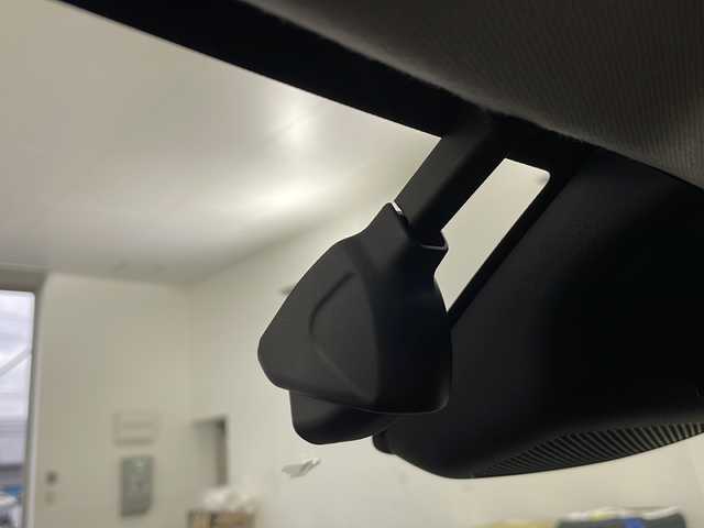 ホンダ ヴェゼル ハイブリッド e:HEV Z 宮城県 2021(令3)年 1.2万km サンドカーキパール 禁煙車/ワンオーナー/ホンダセンシング/・衝突軽減ブレーキ/・路外逸脱抑制機能/・アダプティブクルーズコントロール/・車線維持支援システム/・誤発進抑制機能 /・オートハイビーム/ブラインドスポットモニター/前席シートヒーター/全周囲カメラ/電動リアゲート/ステアリングヒーター/純正9インチディスプレイオーディオ/・インターナビ/BT/AM/FM/USB/フルセグTV/純正ドライブレコーダー（F/R）/ビルトインETC2.0/革巻きステアリング/ステアリングスイッチ/パドルシフト/電動パーキングブレーキ/オートホールド/プッシュスタート/スマートキー/置くだけ充電/ワイパーデアイサー/パーキングセンサーソナー/純正LEDヘッドライト/純正LEDフォグランプ/純正18インチアルミホイール/純正フロアマット