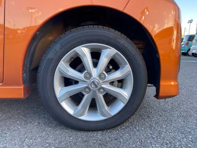 日産 デイズ ルークス ハイウェイスターX 兵庫県 2017(平29)年 2万km プレミアムサンシャインオレンジ 純正ナビ（FM/AM/DVD）/・ワンセグTV/アイドリングストップ　/横滑り防止/衝突軽減システム/オートライト/バックカメラ/全方位モニター/デジタルインナーミラー/エコモード/ETC/片側パワースライドドア