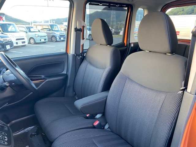 日産 デイズ ルークス ハイウェイスターX 兵庫県 2017(平29)年 2万km プレミアムサンシャインオレンジ 純正ナビ（FM/AM/DVD）/・ワンセグTV/アイドリングストップ　/横滑り防止/衝突軽減システム/オートライト/バックカメラ/全方位モニター/デジタルインナーミラー/エコモード/ETC/片側パワースライドドア