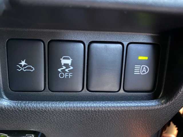 日産 デイズ ルークス ハイウェイスターX 兵庫県 2017(平29)年 2万km プレミアムサンシャインオレンジ 純正ナビ（FM/AM/DVD）/・ワンセグTV/アイドリングストップ　/横滑り防止/衝突軽減システム/オートライト/バックカメラ/全方位モニター/デジタルインナーミラー/エコモード/ETC/片側パワースライドドア