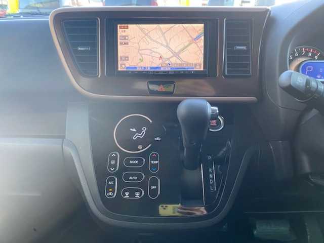 日産 デイズ ルークス ハイウェイスターX 兵庫県 2017(平29)年 2万km プレミアムサンシャインオレンジ 純正ナビ（FM/AM/DVD）/・ワンセグTV/アイドリングストップ　/横滑り防止/衝突軽減システム/オートライト/バックカメラ/全方位モニター/デジタルインナーミラー/エコモード/ETC/片側パワースライドドア