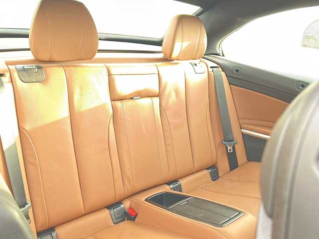 ＢＭＷ ４４０ｉ カブリオレ ラグジュアリー 長野県 2016(平28)年 1.7万km 白 純正HDDナビゲーション/CD DVD Bluetooth/バックカメラ/ETC/ワンオーナー/クルーズコントロール/衝突軽減ブレーキ/レーンキープアシスト/パドルシフト/ブラインドスポットモニター/運転席メモリーシート付き/シートヒーター(D/N)/パワーシート(D/N)/茶革シート/ステアリングリモコン/ドライブレコーダー/コーナーセンサー(前後)/横滑り防止装置/ウィンカーミラー/電動格納ミラー/スマートキー/エンジンプッシュスタート/スペアキー