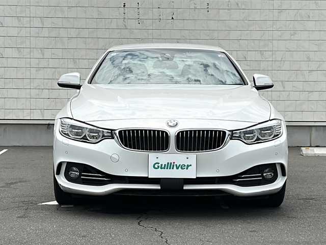 ＢＭＷ ４４０ｉ カブリオレ ラグジュアリー 長野県 2016(平28)年 1.7万km 白 純正HDDナビゲーション/CD DVD Bluetooth/バックカメラ/ETC/ワンオーナー/クルーズコントロール/衝突軽減ブレーキ/レーンキープアシスト/パドルシフト/ブラインドスポットモニター/運転席メモリーシート付き/シートヒーター(D/N)/パワーシート(D/N)/茶革シート/ステアリングリモコン/ドライブレコーダー/コーナーセンサー(前後)/横滑り防止装置/ウィンカーミラー/電動格納ミラー/スマートキー/エンジンプッシュスタート/スペアキー