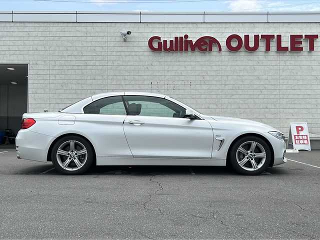 ＢＭＷ ４４０ｉ カブリオレ ラグジュアリー 長野県 2016(平28)年 1.7万km 白 純正HDDナビゲーション/CD DVD Bluetooth/バックカメラ/ETC/ワンオーナー/クルーズコントロール/衝突軽減ブレーキ/レーンキープアシスト/パドルシフト/ブラインドスポットモニター/運転席メモリーシート付き/シートヒーター(D/N)/パワーシート(D/N)/茶革シート/ステアリングリモコン/ドライブレコーダー/コーナーセンサー(前後)/横滑り防止装置/ウィンカーミラー/電動格納ミラー/スマートキー/エンジンプッシュスタート/スペアキー