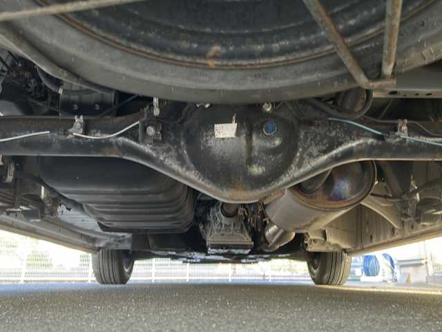 トヨタ ハイエース GL 福島県 2015(平27)年 2.9万km ホワイトパールクリスタルシャイン 登録時走行距離：28314km/社外SDナビ/（AM/FM/BT/CD/DVD/フルセグTV）/モデリスタフルエアロ/バックカメラ/フリップダウンモニター/パワースライドドア/リヤクリアランスソナー/社外ETC/社外AW/社外ドラレコ/スマートキー/プッシュスタート/オートヘッドライト/オートエアコン/リヤエアコン/AC100V/パワーウィンド/（D/P)/サイドバイザー/革調シートカバー/ヘッドランプLED/社外フォグランプLED/社外テールランプ/保証書/取扱説明書