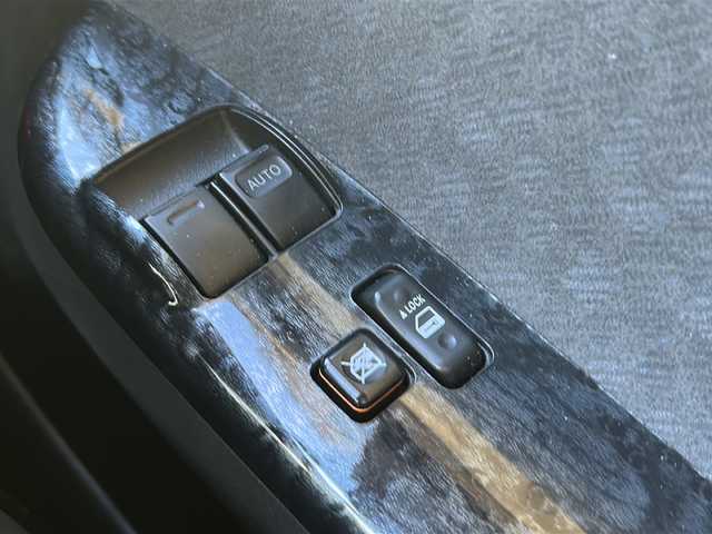 トヨタ ハイエース GL 福島県 2015(平27)年 2.9万km ホワイトパールクリスタルシャイン 登録時走行距離：28314km/社外SDナビ/（AM/FM/BT/CD/DVD/フルセグTV）/モデリスタフルエアロ/バックカメラ/フリップダウンモニター/パワースライドドア/リヤクリアランスソナー/社外ETC/社外AW/社外ドラレコ/スマートキー/プッシュスタート/オートヘッドライト/オートエアコン/リヤエアコン/AC100V/パワーウィンド/（D/P)/サイドバイザー/革調シートカバー/ヘッドランプLED/社外フォグランプLED/社外テールランプ/保証書/取扱説明書