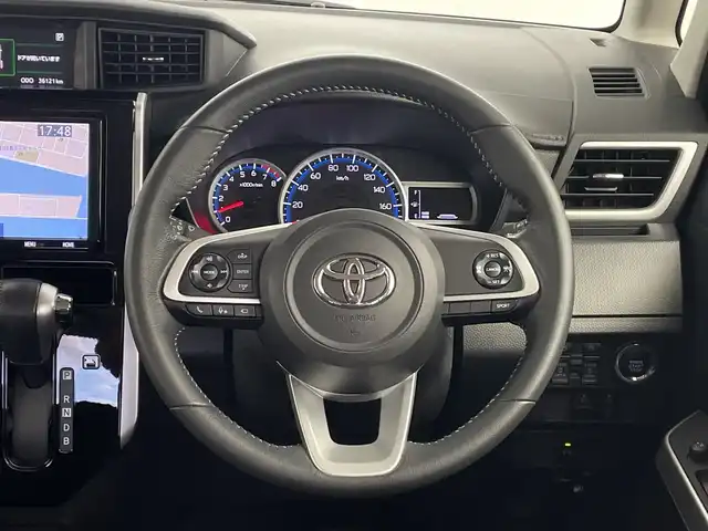 トヨタ ルーミー カスタムG－T 鹿児島県 2020(令2)年 3.7万km パールホワイトⅢ スマートアシスト/・衝突回避支援ブレーキ機能/・車線逸脱警報機能/・オートハイビーム/・コーナーセンサー/全車速追従機能付ＡＣＣ/純正ナビ/（NSZT-Y68T）/バックカメラ/ワンセグTV/両側パワースライドドア/ビルトインETC/プッシュスタート/スマートキー/電動パーキングブレーキ/ステアリングスイッチ/LEDヘッドライト/LEDフォグライト/純正フロアマット/純正15インチAW/ロールサンシェード