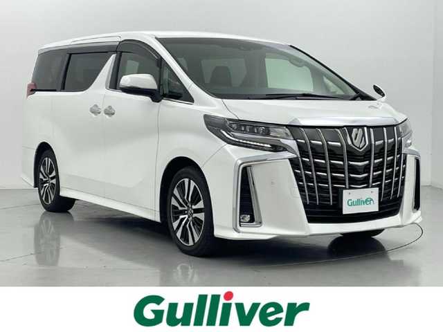 トヨタ アルファード S Cパッケージ 熊本県 2018(平30)年 4万km ホワイトパールクリスタルシャイン 社外ナビ（ＣＤ・ＤＶＤ・フルセグ・ＢＴ・ＳＤ）/バックカメラ　/アルパインフリップダウンモニター/ビルトインＥＴＣ　/両側パワースライドドア　/トヨタセーフティーセンス/・プリクラッシュセーフティ/・レーンキープアシスト/・駐車時支援パーキングサポートシステム/・ロードサインアシスト/・アダブティブクルーズコントロール/・オートハイビーム/横滑り防止/前後クリアランスソナー　/前席シートヒーター　/前席エアーシート　/前席パワーシート　/ステアリングヒーター/パワーバックドア/デジタルインナーミラー/社外フロアマット/純正１８インチAW/オートライト/三眼LEDヘッドライト/フォグランプ/スマートキー/プッシュスタート