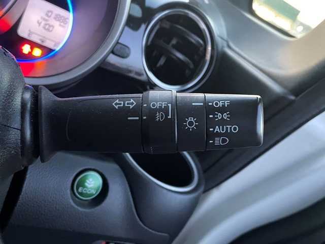 ホンダ Ｎ ＢＯＸ カスタム G SSパッケージ 新潟県 2017(平29)年 10.2万km プレミアムホワイトパールⅡ 　純正ナビ/　フルセグテレビ/Bluetooth/　バックカメラ/　片側パワースライドドア/　ETC/　HID/　オートライト/　シートヒーター/　ステアリングスイッチ/　アイドリングストップ/　ウィンカーミラー/　ドアバイザー/　プッシュスタート/　スマートキー