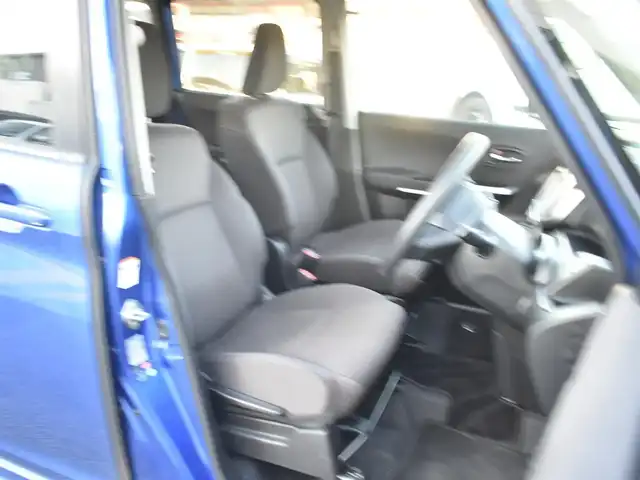 スズキ ソリオ HV SZ 神奈川県 2017(平29)年 9.9万km 青 デュアルカメラブレーキサポート/：前方衝突被害軽減ブレーキ/ケンウッドナビ/：ワンセグTV/：CD再生/：バックカメラ/ビルトインETC/前後ドライブレコーダー/シートヒーター（運転席）/純正15インチアルミホイール/純正フロアマット/：ドアバイザー/純正HIDヘッドライト/：オートヘッドライト/：フロントフォグライト