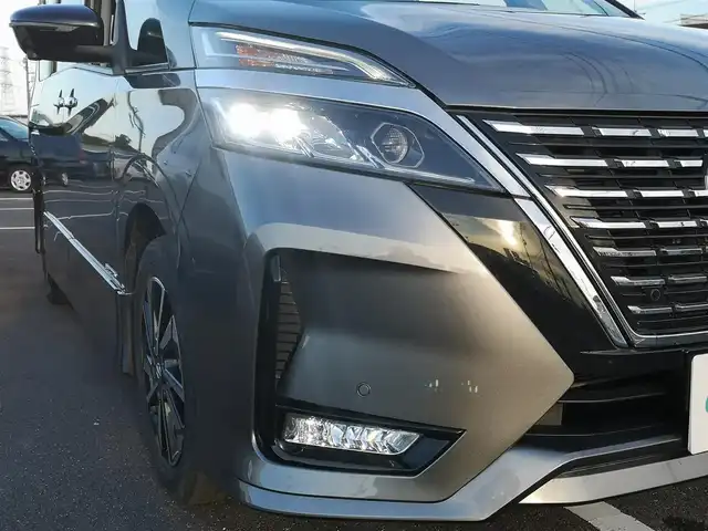 日産 セレナ ハイウェイスター V 茨城県 2021(令3)年 4.5万km ダークメタルグレー/ダイヤモンドブラック 純正ナビ/【iPod・ラジオ・SD・TV・USB・BT・CD・DVD・Blu-ray・HDMI】/フリップダウンモニター/プロパイロット/レーダークルコン/ETC/全方位カメラ/前方ドラレコ/前後コーナーセンサー/アイドリングストップ/両側パワスラ/デジタルインナーミラー/BSM/純正フロアマット/純正アルミホイール