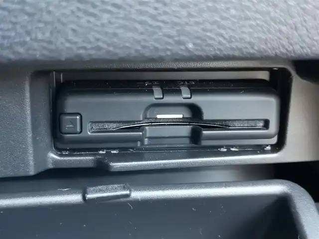 日産 セレナ ハイウェイスター V 茨城県 2021(令3)年 4.5万km ダークメタルグレー/ダイヤモンドブラック 純正ナビ/【iPod・ラジオ・SD・TV・USB・BT・CD・DVD・Blu-ray・HDMI】/フリップダウンモニター/プロパイロット/レーダークルコン/ETC/全方位カメラ/前方ドラレコ/前後コーナーセンサー/アイドリングストップ/両側パワスラ/デジタルインナーミラー/BSM/純正フロアマット/純正アルミホイール