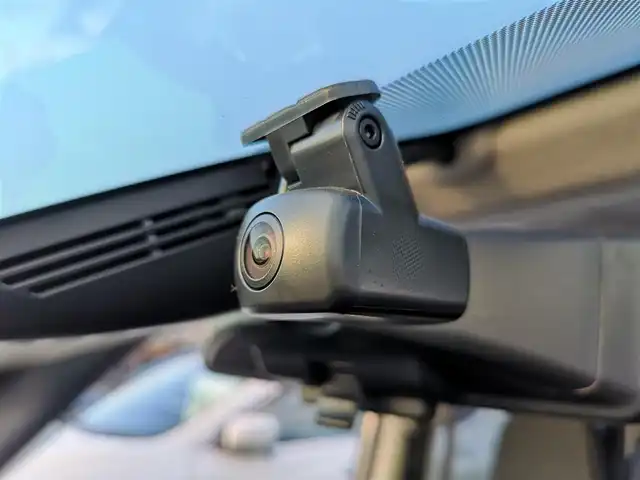 日産 セレナ ハイウェイスター V 茨城県 2021(令3)年 4.5万km ダークメタルグレー/ダイヤモンドブラック 純正ナビ/【iPod・ラジオ・SD・TV・USB・BT・CD・DVD・Blu-ray・HDMI】/フリップダウンモニター/プロパイロット/レーダークルコン/ETC/全方位カメラ/前方ドラレコ/前後コーナーセンサー/アイドリングストップ/両側パワスラ/デジタルインナーミラー/BSM/純正フロアマット/純正アルミホイール