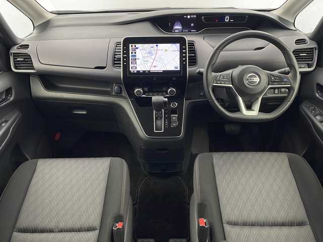 日産 セレナ ハイウェイスター V 栃木県 2021(令3)年 4.5万km ダークメタルグレー/ダイヤモンドブラック 両側パワースライドドア/純正ナビ/　ラジオ・SD・TV・USB・BT・CD・DVD・Blu-ray・ /    HDMI/純正フリップダウンモニター/プロパイロット/レーダークルーズコントロール/ETC/アラウンドビューモニター　/前方ドライブレコーダー/前後コーナーセンサー/アイドリングストップ/デジタルインナーミラー/ブラインドスポットモニター/純正フロアマット/純正アルミホイール/スマートスペアキー×１