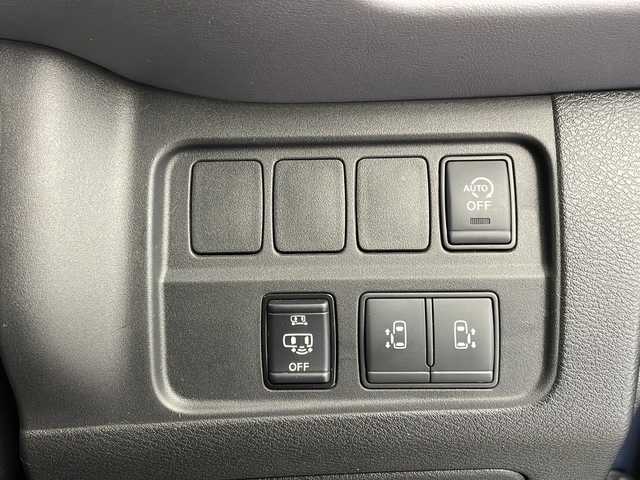 日産 セレナ ハイウェイスター V 栃木県 2021(令3)年 4.5万km ダークメタルグレー/ダイヤモンドブラック 両側パワースライドドア/純正ナビ/　ラジオ・SD・TV・USB・BT・CD・DVD・Blu-ray・ /    HDMI/純正フリップダウンモニター/プロパイロット/レーダークルーズコントロール/ETC/アラウンドビューモニター　/前方ドライブレコーダー/前後コーナーセンサー/アイドリングストップ/デジタルインナーミラー/ブラインドスポットモニター/純正フロアマット/純正アルミホイール/スマートスペアキー×１