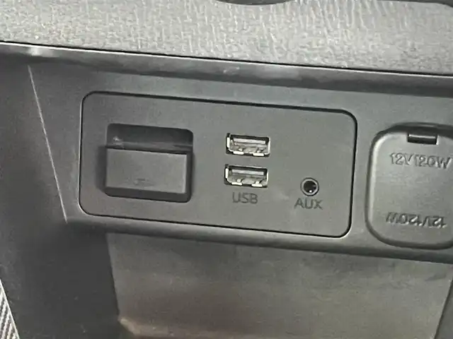 マツダ デミオ XD ツーリング 滋賀県 2014(平26)年 7万km ソウルレッドプレミアムメタリック 純正ナビ/Bluetooth/USB/クルーズコントロール/LEDヘッドライト/オートライト/ETC/パドルシフト/ヘッドアップディスプレイ/純正フロアマット/ドアバイザー/プッシュスタート/スマートキー/ステアリングリモコン