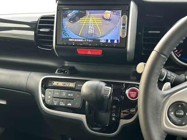 ホンダ Ｎ ＢＯＸ カスタム ターボ SSパッケージ 神奈川県 2014(平26)年 7.1万km プレミアムホワイトパール 純正インターナビ（VXM-155VSi）/AM FM TV　Bluetooth　/バックカメラ/両側パワースライドドア/前席シートヒーター/ETC/クルーズコントロール/プッシュスタート/スマートキー/純正15インチアルミホイール/純正フロアマット