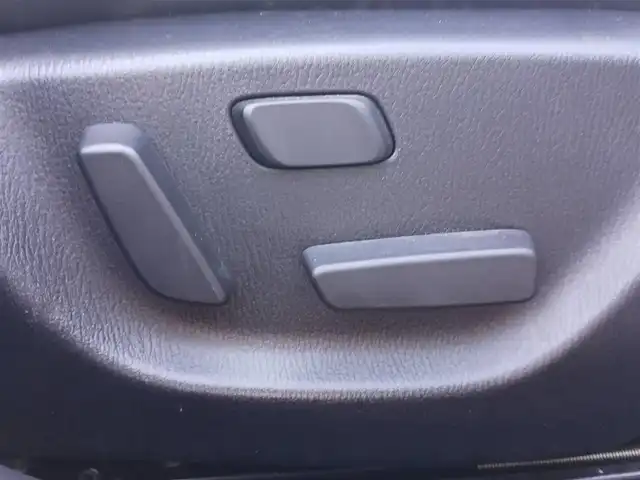 マツダ アクセラ スポーツ XD Lパッケージ 島根県 2016(平28)年 6.5万km マシーングレープレミアムM サンルーフ/純正ナビ/フルセグTV/バックモニター/ETC/ドライブレコーダー/レーダークルーズコントロール/前後パーキングセンサー/衝突被害軽減ブレーキ/車線逸脱警報システム/レーンキープアシスト/AT誤発進抑制制御機能/ブラインドスポットモニタリング/ドライバーアテンションアラート/ヘッドアップディスプレイ/ツインターボ/アダプティブLEDヘッドランプ/革巻きステアリング/ステアリングヒーター/パドルシフト/ホワイト革シート/前席シートヒーター/運転席パワーシート/BOSEサウンドシステム/純正18インチアルミホイール/スマートキー/プッシュエンジンスタート/禁煙車