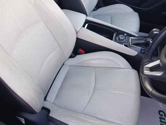 マツダ アクセラ スポーツ XD Lパッケージ 島根県 2016(平28)年 6.5万km マシーングレープレミアムM サンルーフ/純正ナビ/フルセグTV/バックモニター/ETC/ドライブレコーダー/レーダークルーズコントロール/前後パーキングセンサー/衝突被害軽減ブレーキ/車線逸脱警報システム/レーンキープアシスト/AT誤発進抑制制御機能/ブラインドスポットモニタリング/ドライバーアテンションアラート/ヘッドアップディスプレイ/ツインターボ/アダプティブLEDヘッドランプ/革巻きステアリング/ステアリングヒーター/パドルシフト/ホワイト革シート/前席シートヒーター/運転席パワーシート/BOSEサウンドシステム/純正18インチアルミホイール/スマートキー/プッシュエンジンスタート/禁煙車