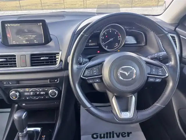 マツダ アクセラ スポーツ XD Lパッケージ 島根県 2016(平28)年 6.5万km マシーングレープレミアムM サンルーフ/純正ナビ/フルセグTV/バックモニター/ETC/ドライブレコーダー/レーダークルーズコントロール/前後パーキングセンサー/衝突被害軽減ブレーキ/車線逸脱警報システム/レーンキープアシスト/AT誤発進抑制制御機能/ブラインドスポットモニタリング/ドライバーアテンションアラート/ヘッドアップディスプレイ/ツインターボ/アダプティブLEDヘッドランプ/革巻きステアリング/ステアリングヒーター/パドルシフト/ホワイト革シート/前席シートヒーター/運転席パワーシート/BOSEサウンドシステム/純正18インチアルミホイール/スマートキー/プッシュエンジンスタート/禁煙車