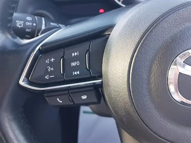 マツダ アクセラ スポーツ XD Lパッケージ 島根県 2016(平28)年 6.5万km マシーングレープレミアムM サンルーフ/純正ナビ/フルセグTV/バックモニター/ETC/ドライブレコーダー/レーダークルーズコントロール/前後パーキングセンサー/衝突被害軽減ブレーキ/車線逸脱警報システム/レーンキープアシスト/AT誤発進抑制制御機能/ブラインドスポットモニタリング/ドライバーアテンションアラート/ヘッドアップディスプレイ/ツインターボ/アダプティブLEDヘッドランプ/革巻きステアリング/ステアリングヒーター/パドルシフト/ホワイト革シート/前席シートヒーター/運転席パワーシート/BOSEサウンドシステム/純正18インチアルミホイール/スマートキー/プッシュエンジンスタート/禁煙車