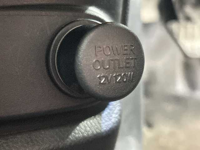 日産 セレナ ハイウェイS S HV Aセーフ 神奈川県 2014(平26)年 5.1万km タイガーアイブラウン 純正SDナビ【MC314D-W】/Bluetooth・CD・DVD・AUX・フルセグTV/全周囲カメラ/両側パワースライドドア/クルーズコントロール/スペアキー1本/純正フロアマット/コーナーセンサー/純正16インチアルミホイール/LEDヘッドライト/オートライト/レーンキープアシスト/横滑り防止装置/衝突被害軽減システム